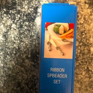 Ribbon spreader set